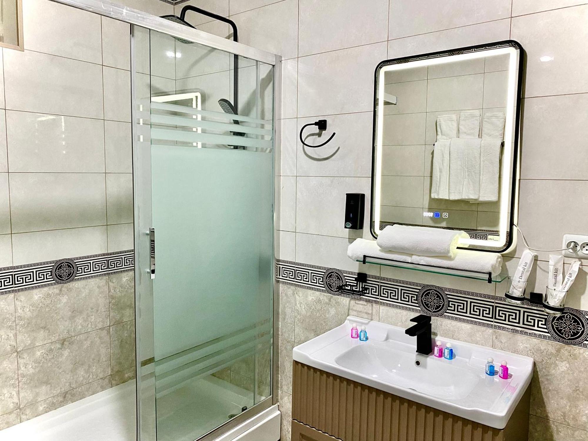 Isakhoja Hotel 히바 외부 사진