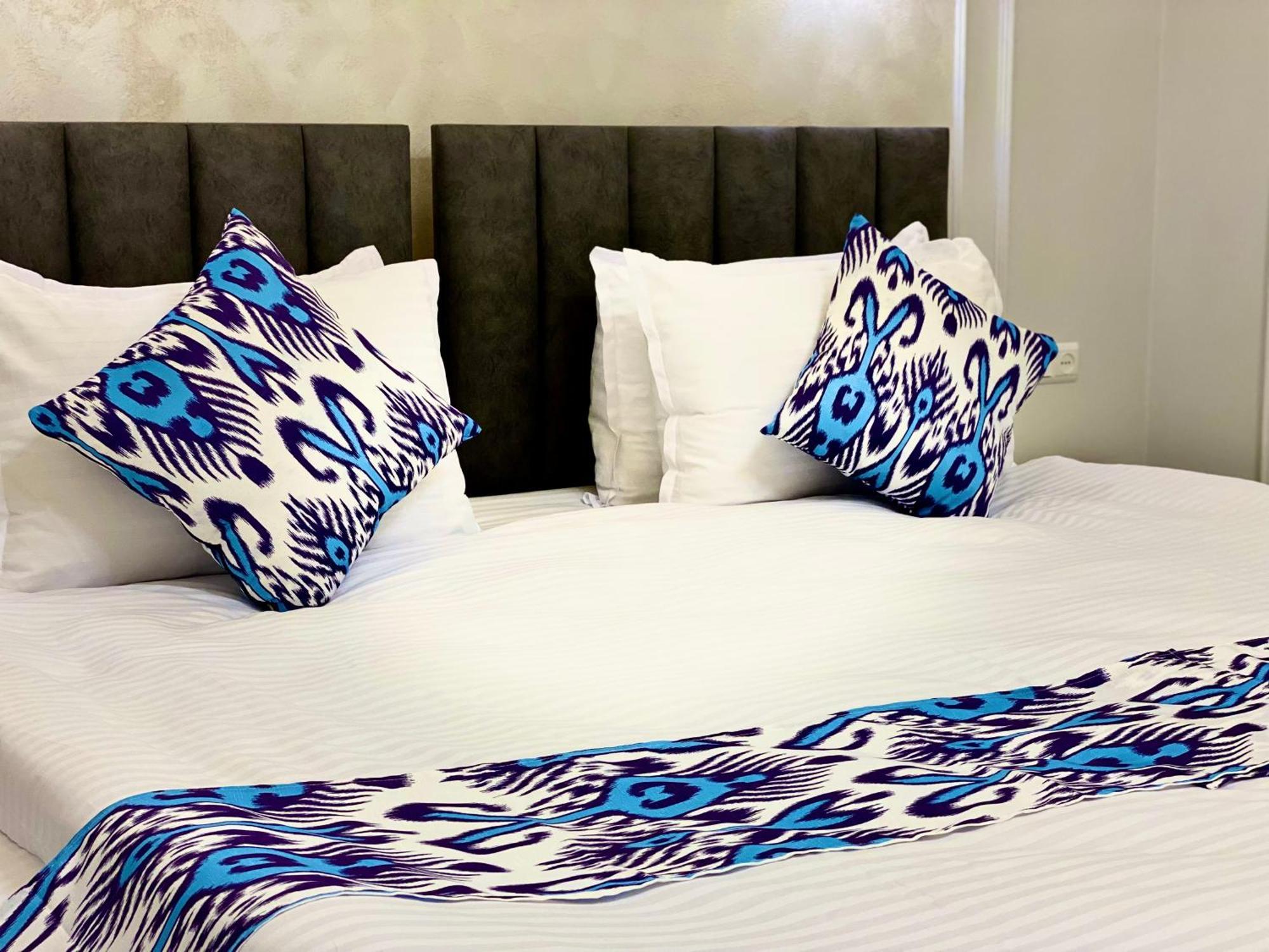 Isakhoja Hotel 히바 외부 사진